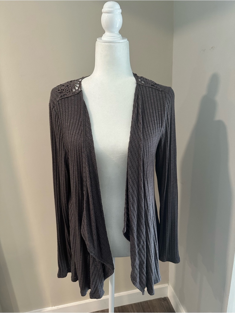 Knox Rose Open-Front Ribbed Cardigan - Charcoal